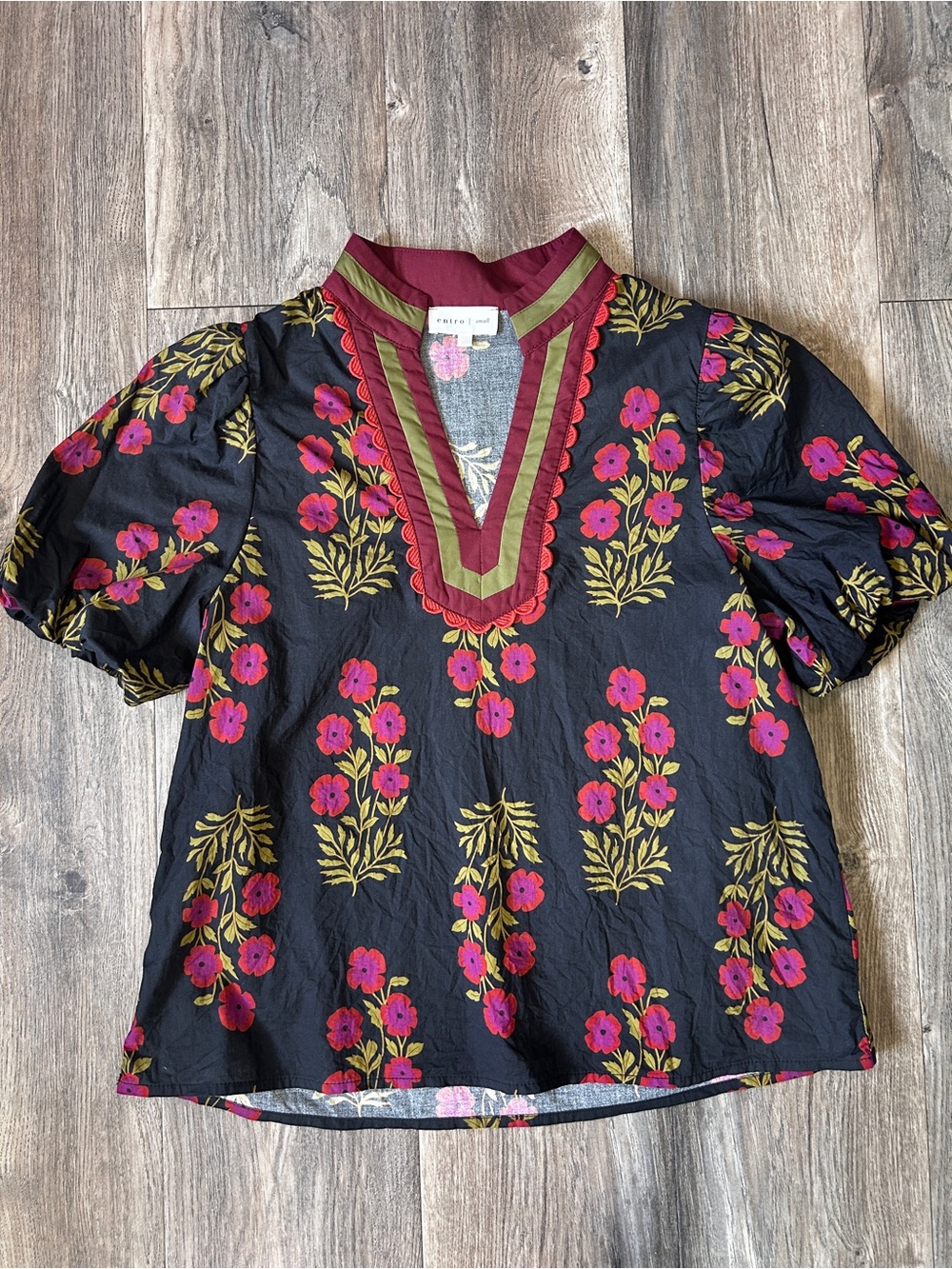 Entro Black Floral Bubble Sleeve Top Small